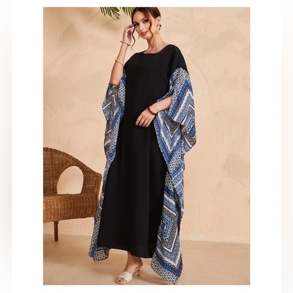 Najma Geo Print Drop Shoulder Kaftan Black & Blue - Picture 1 of 9